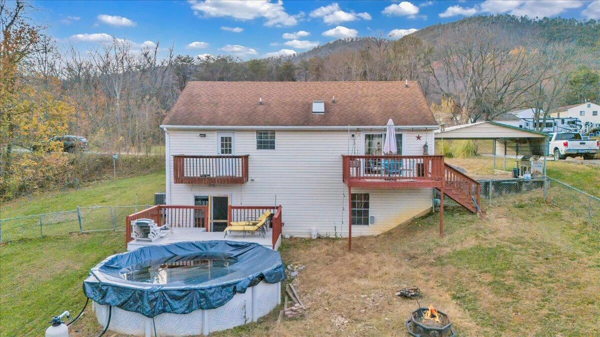 283 Hillview DR - Photo 23