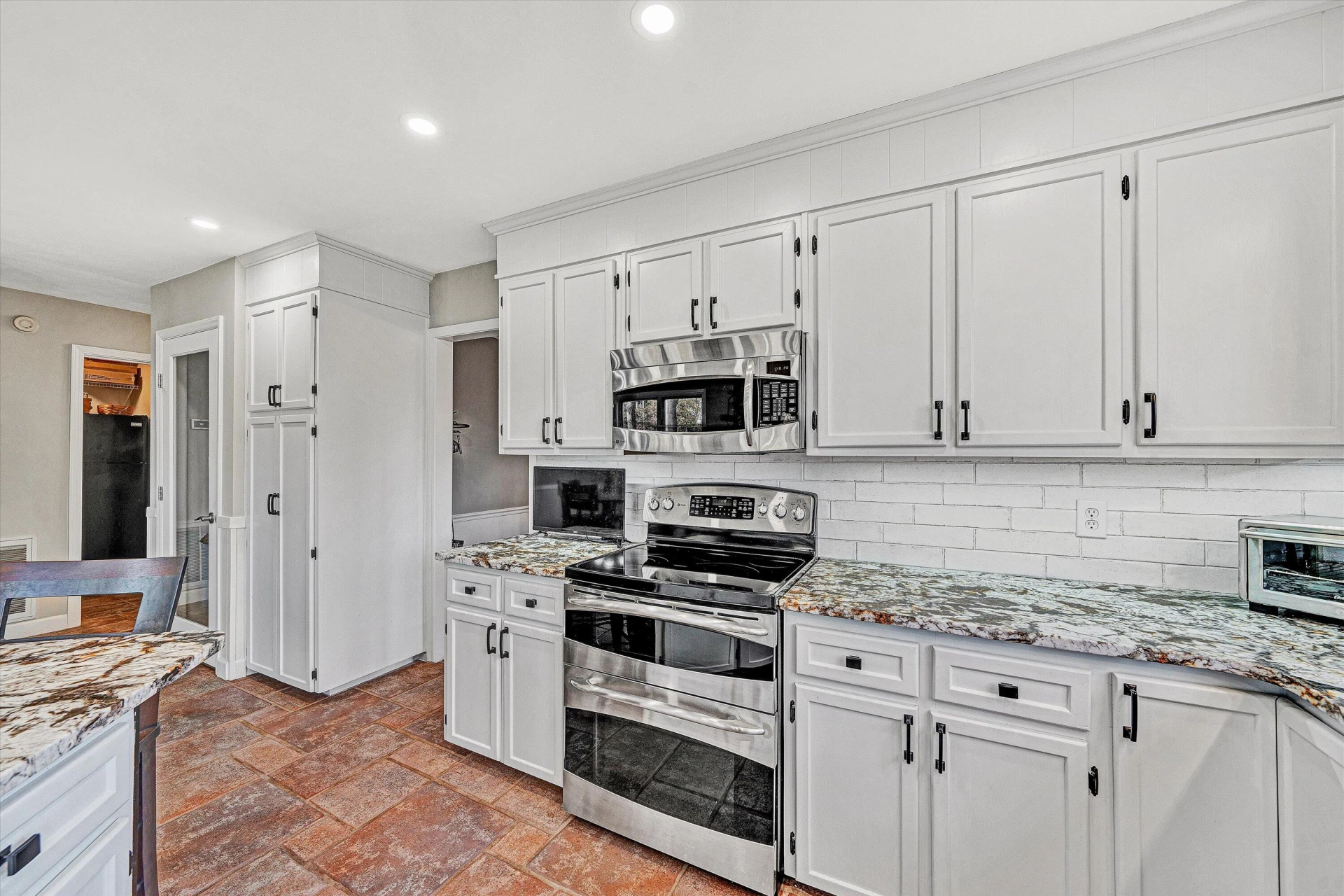 36 York ST - Photo 21