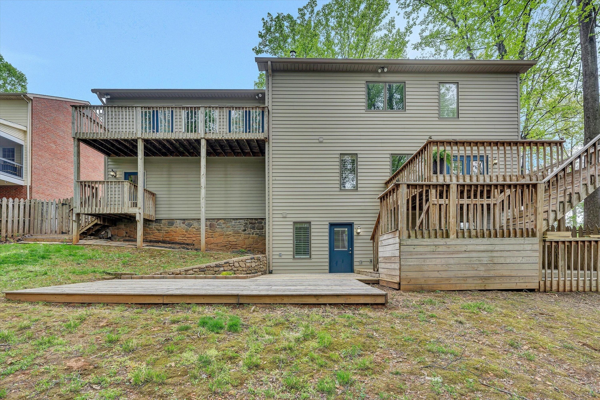 36 York ST - Photo 94