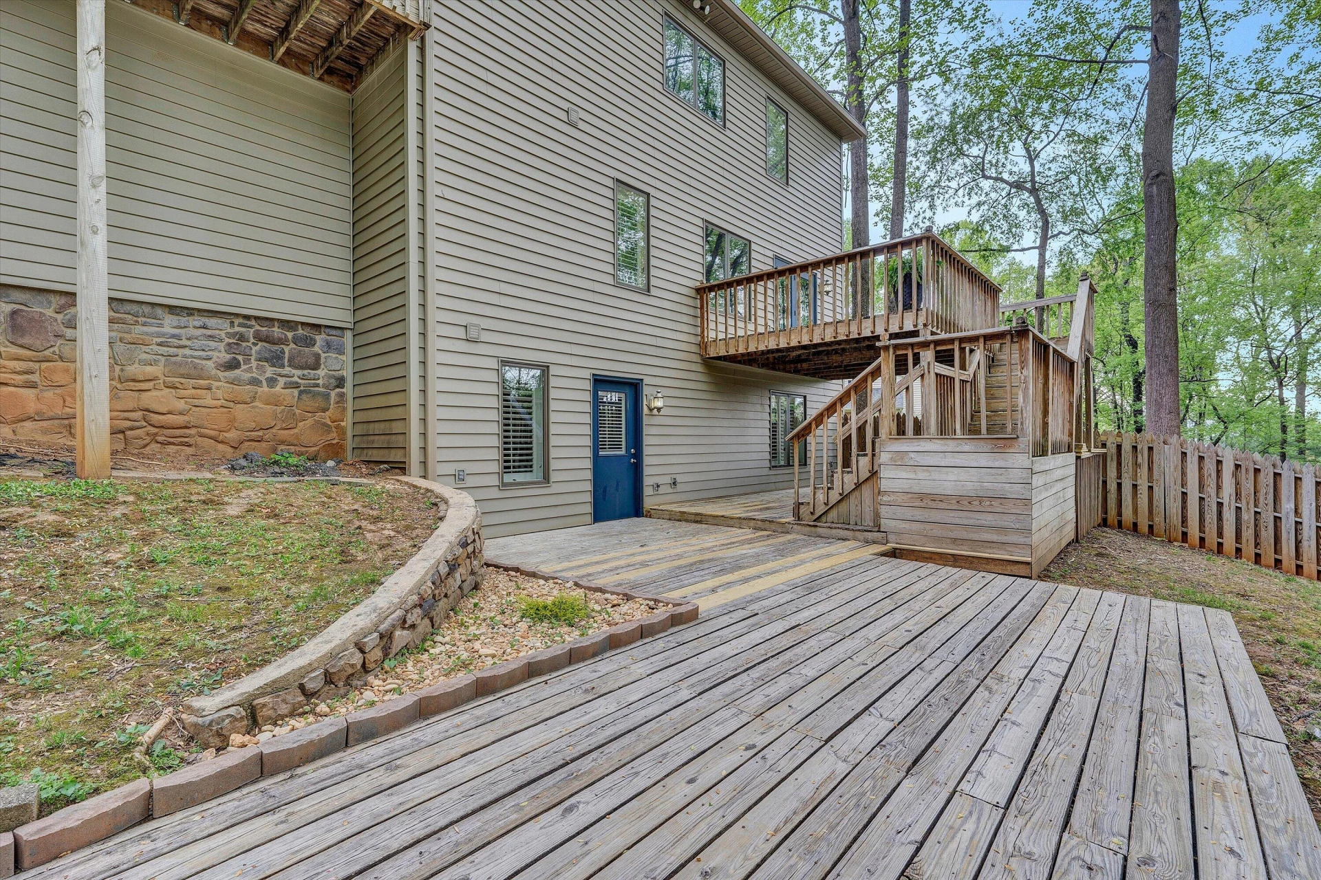 36 York ST - Photo 98