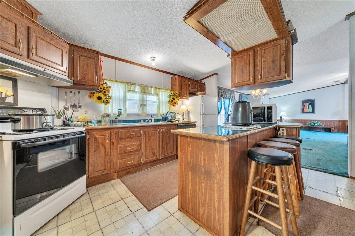 20459 Main ST - Photo 14