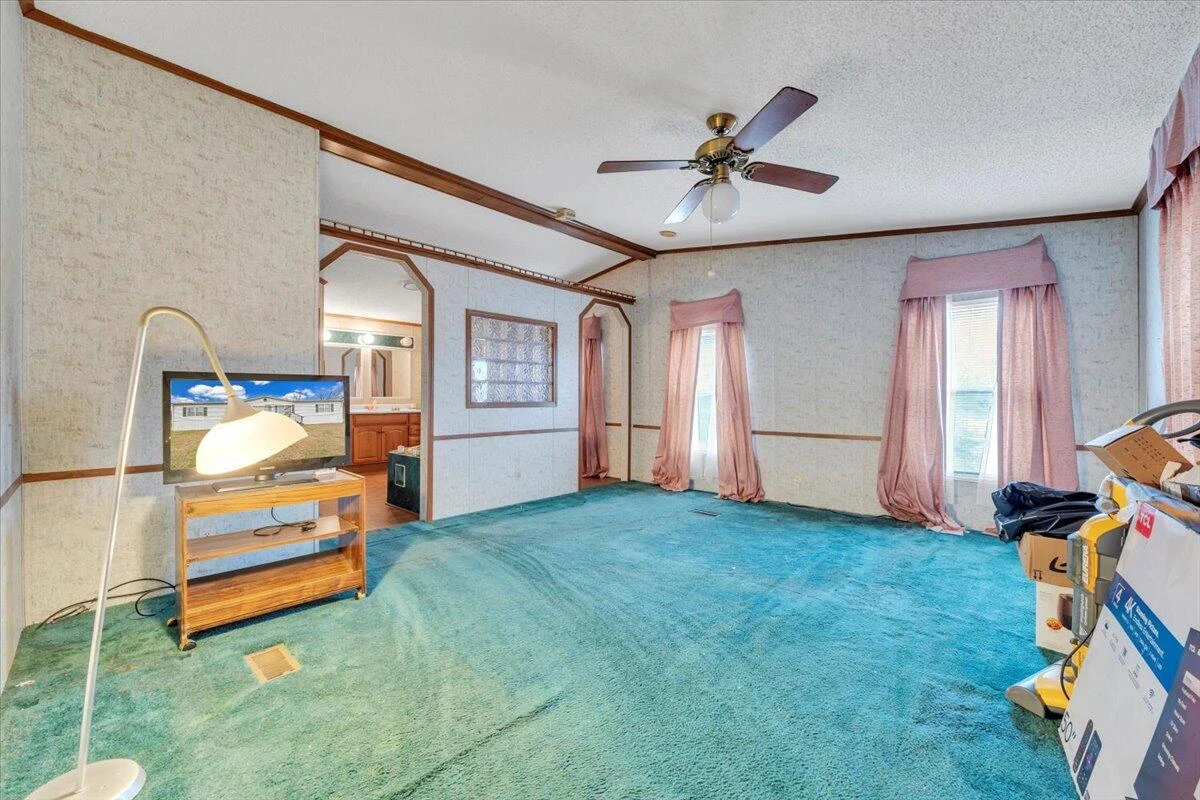 20459 Main ST - Photo 18