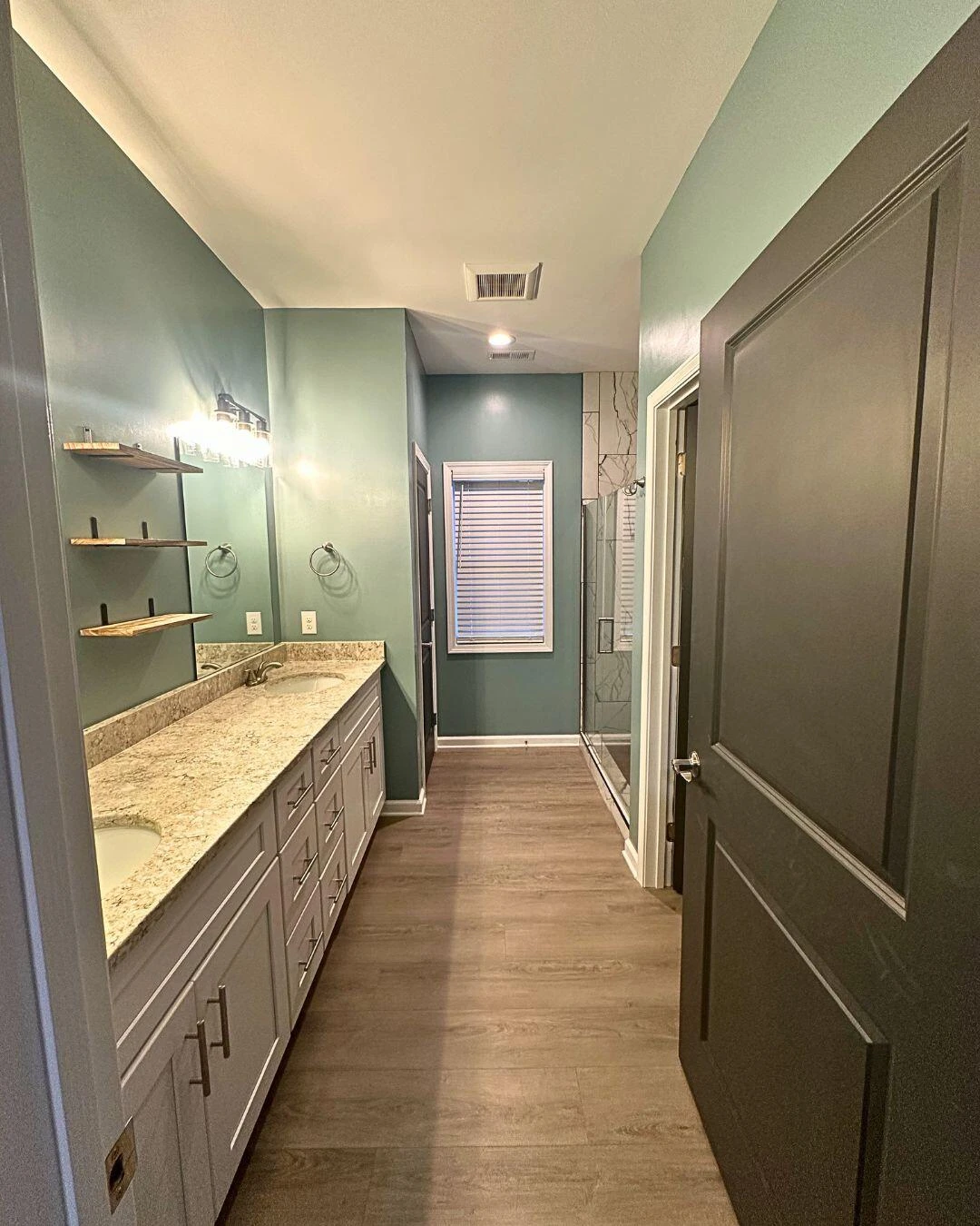 5570 New Pleasant WAY - Photo 12
