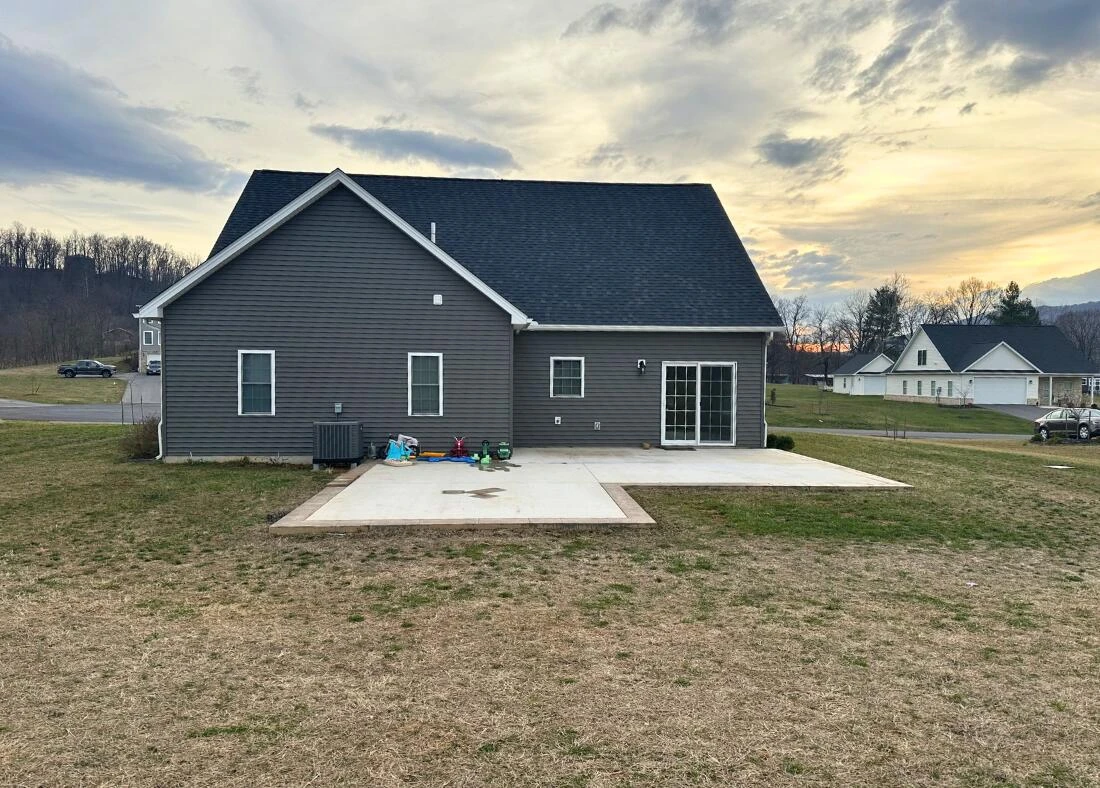 5570 New Pleasant WAY - Photo 34