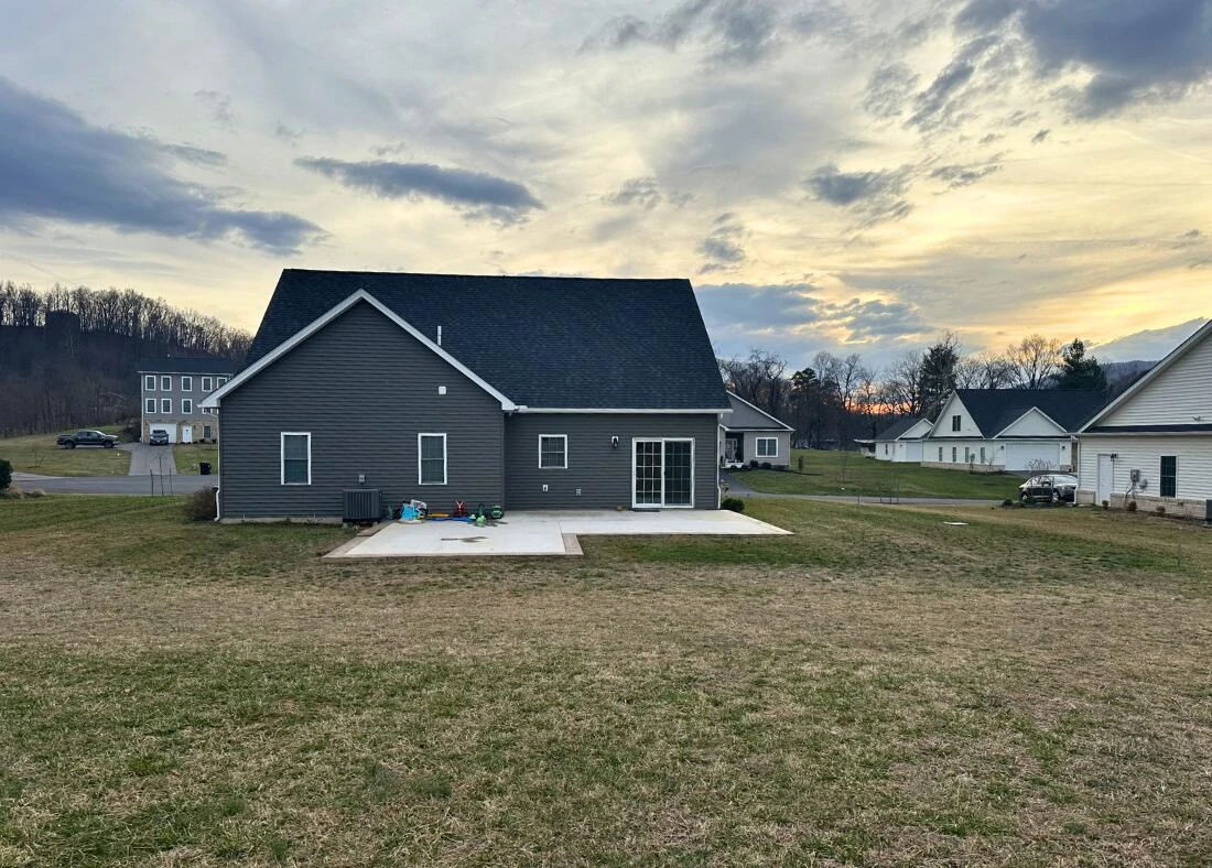 5570 New Pleasant WAY - Photo 35
