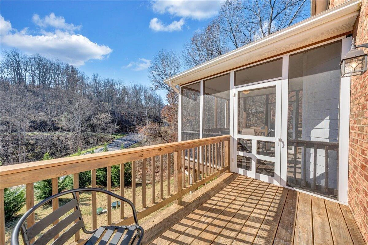 7524 Autumn Park DR - Photo 39