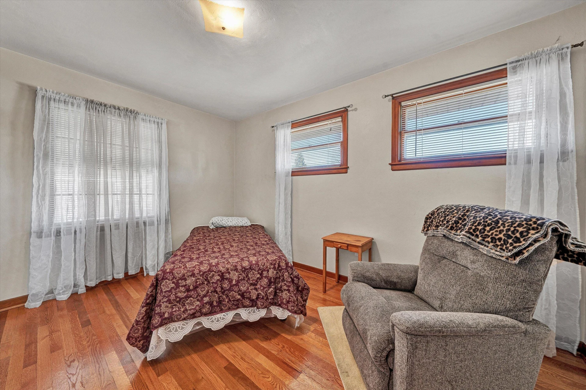 173 Trinkle AVE NE - Photo 15