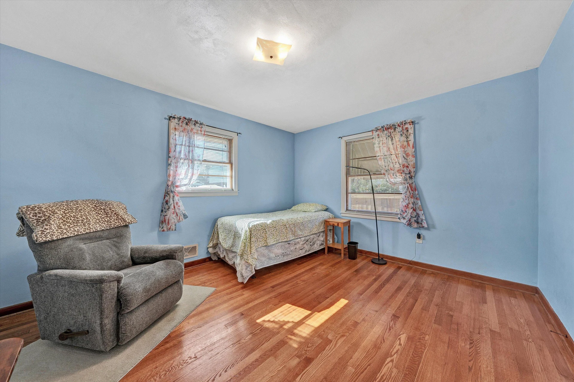 173 Trinkle AVE NE - Photo 16