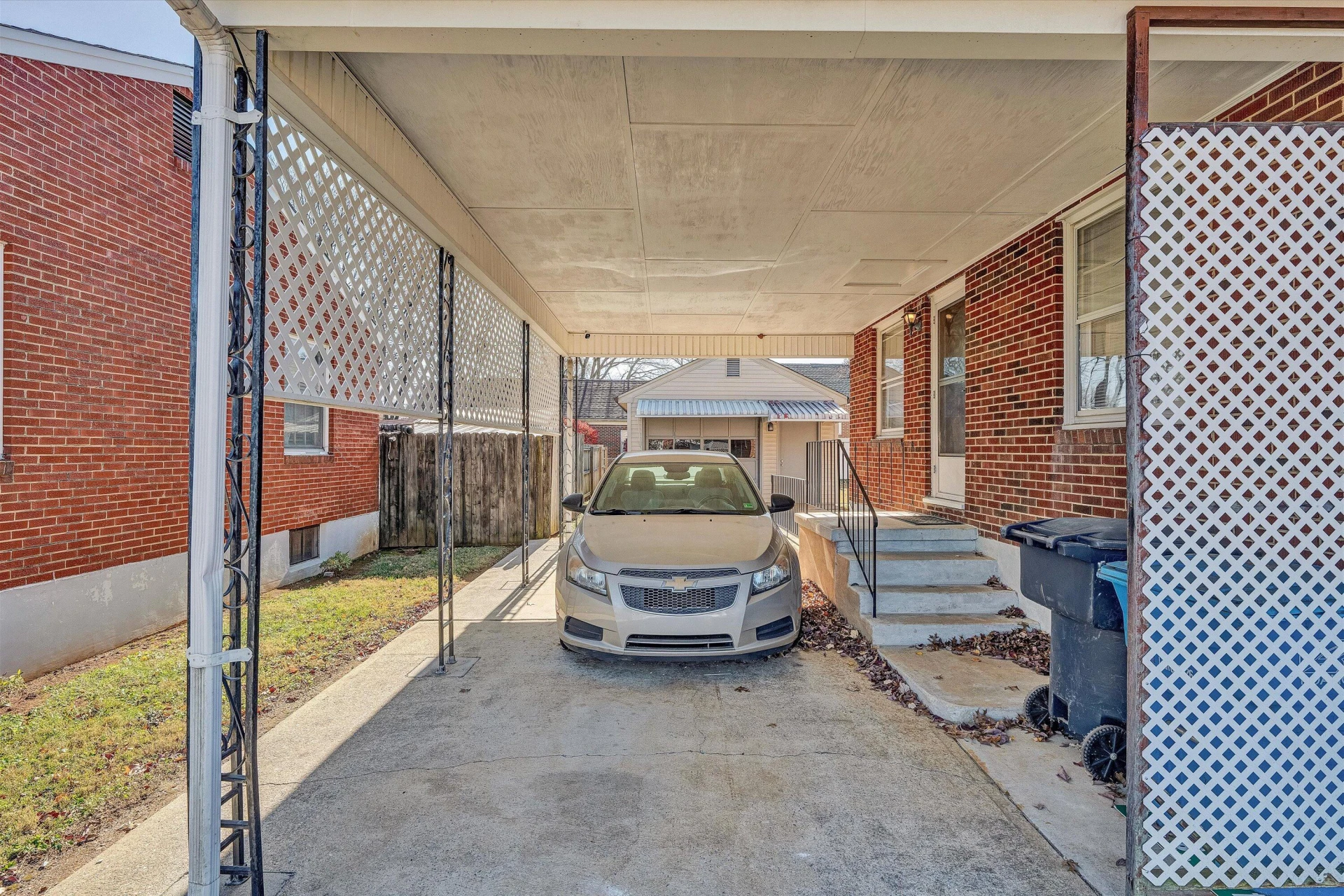 173 Trinkle AVE NE - Photo 29