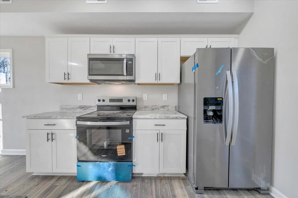 1815 North AVE NE - Photo 12