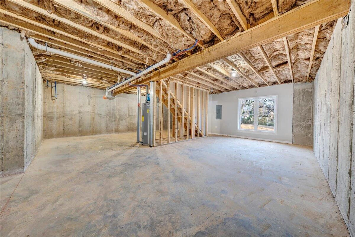 1815 North AVE NE - Photo 25