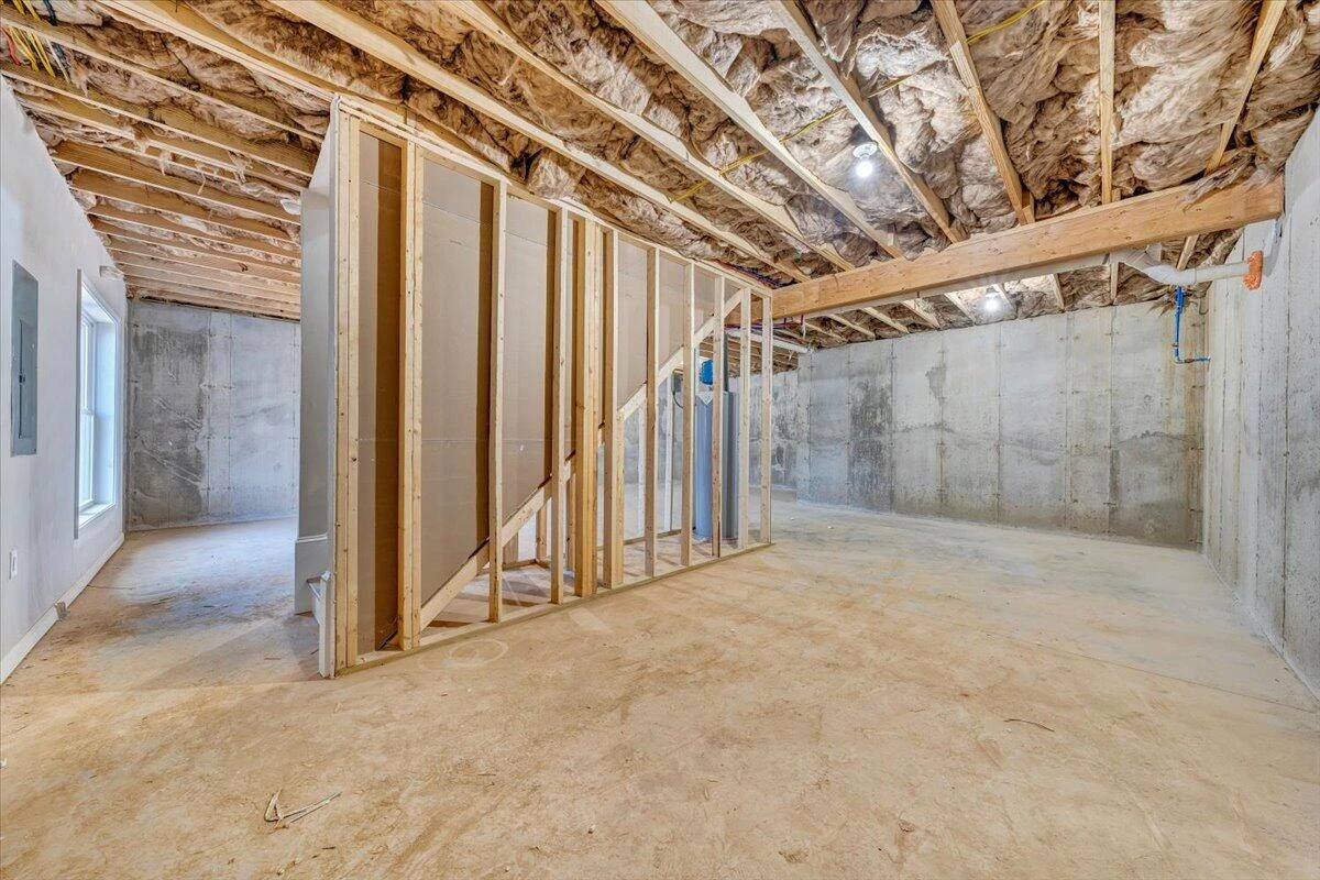 1815 North AVE NE - Photo 27