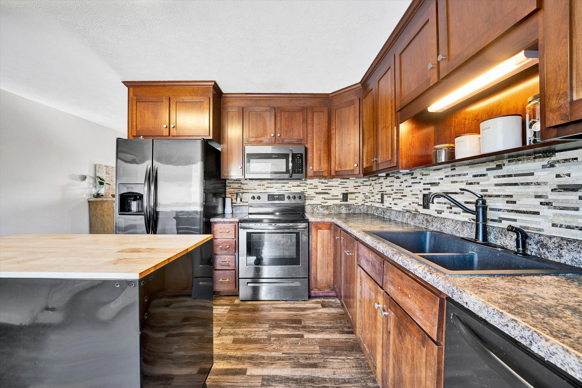 100 Estate DR - Photo 6