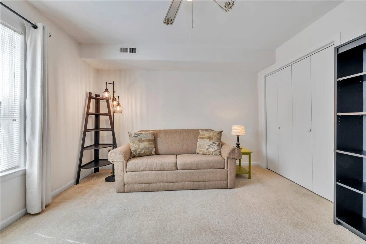 2110 Stephenson AVE SW #6 - Photo 30