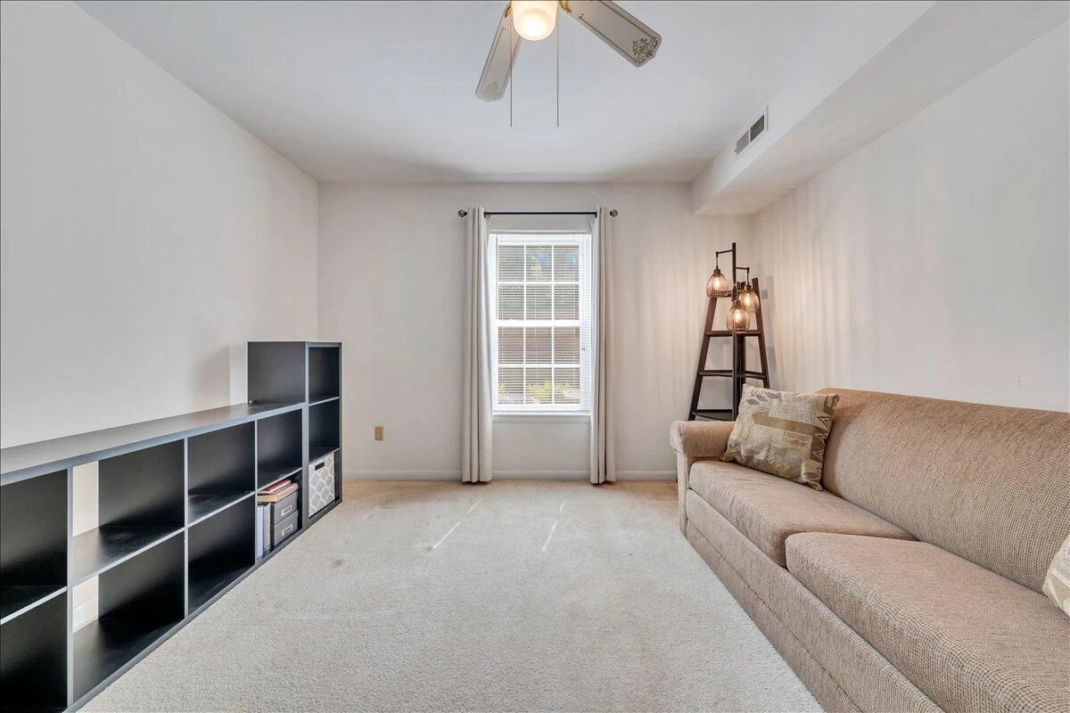 2110 Stephenson AVE SW #6 - Photo 31