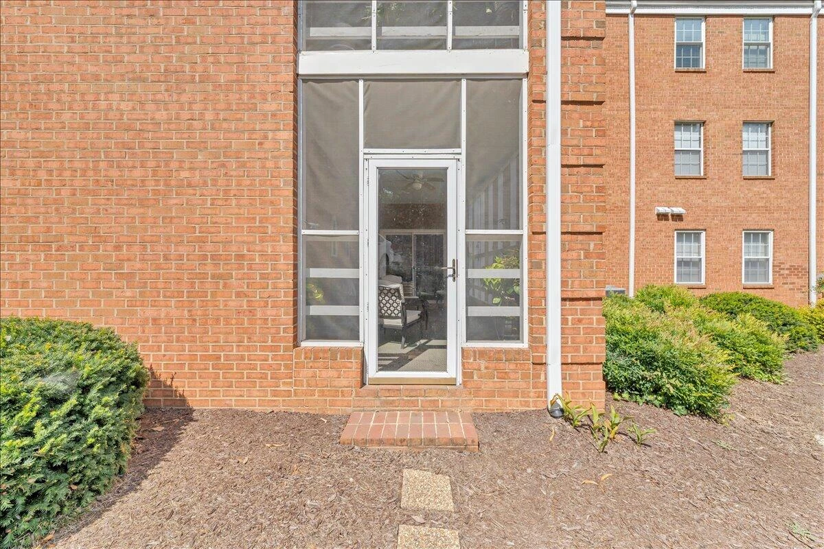 2110 Stephenson AVE SW #6 - Photo 33
