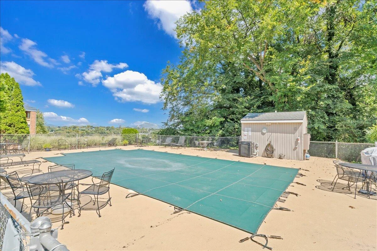 2110 Stephenson AVE SW #6 - Photo 34