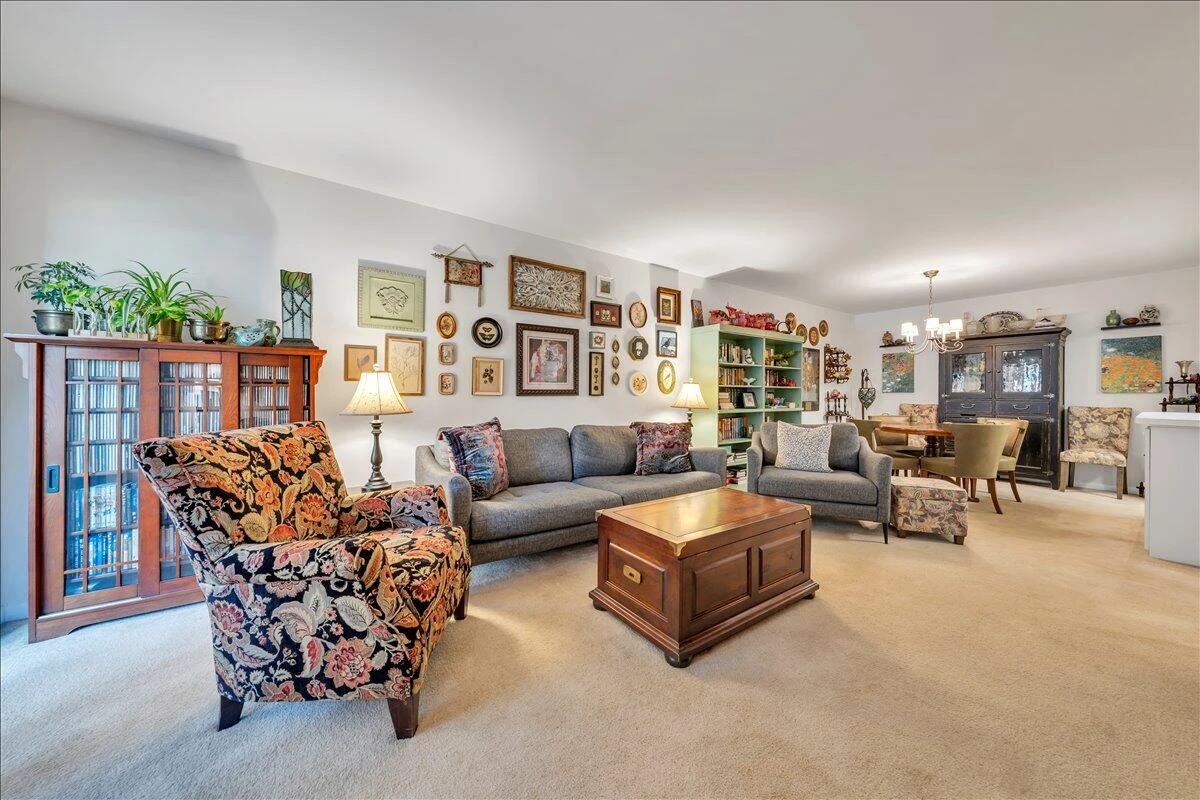 2110 Stephenson AVE SW #6 - Photo 8