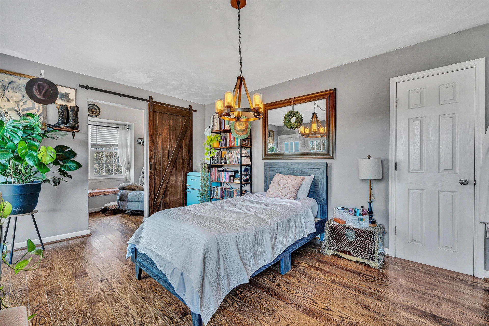 7929 Whistler DR - Photo 18