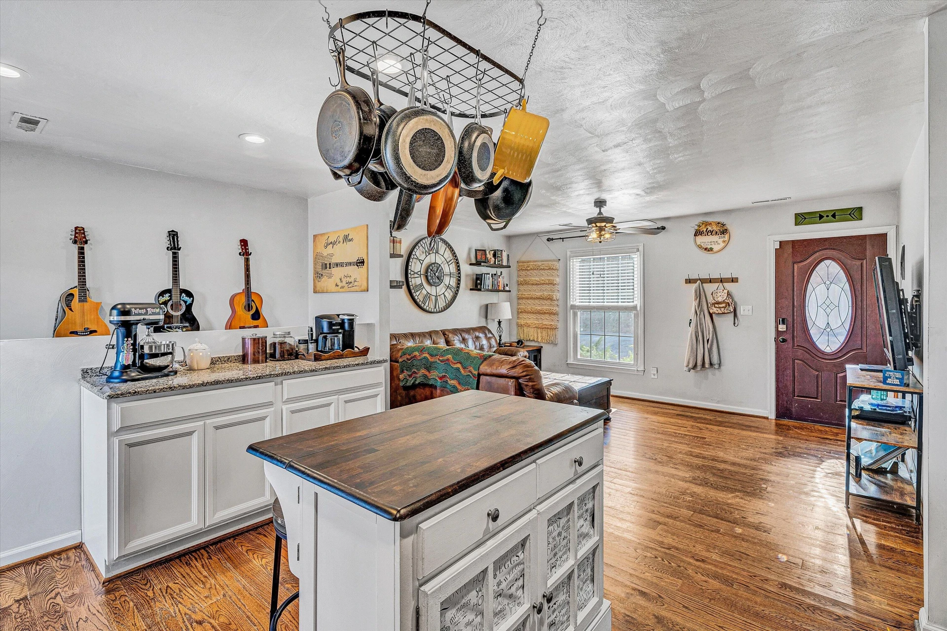 7929 Whistler DR - Photo 10