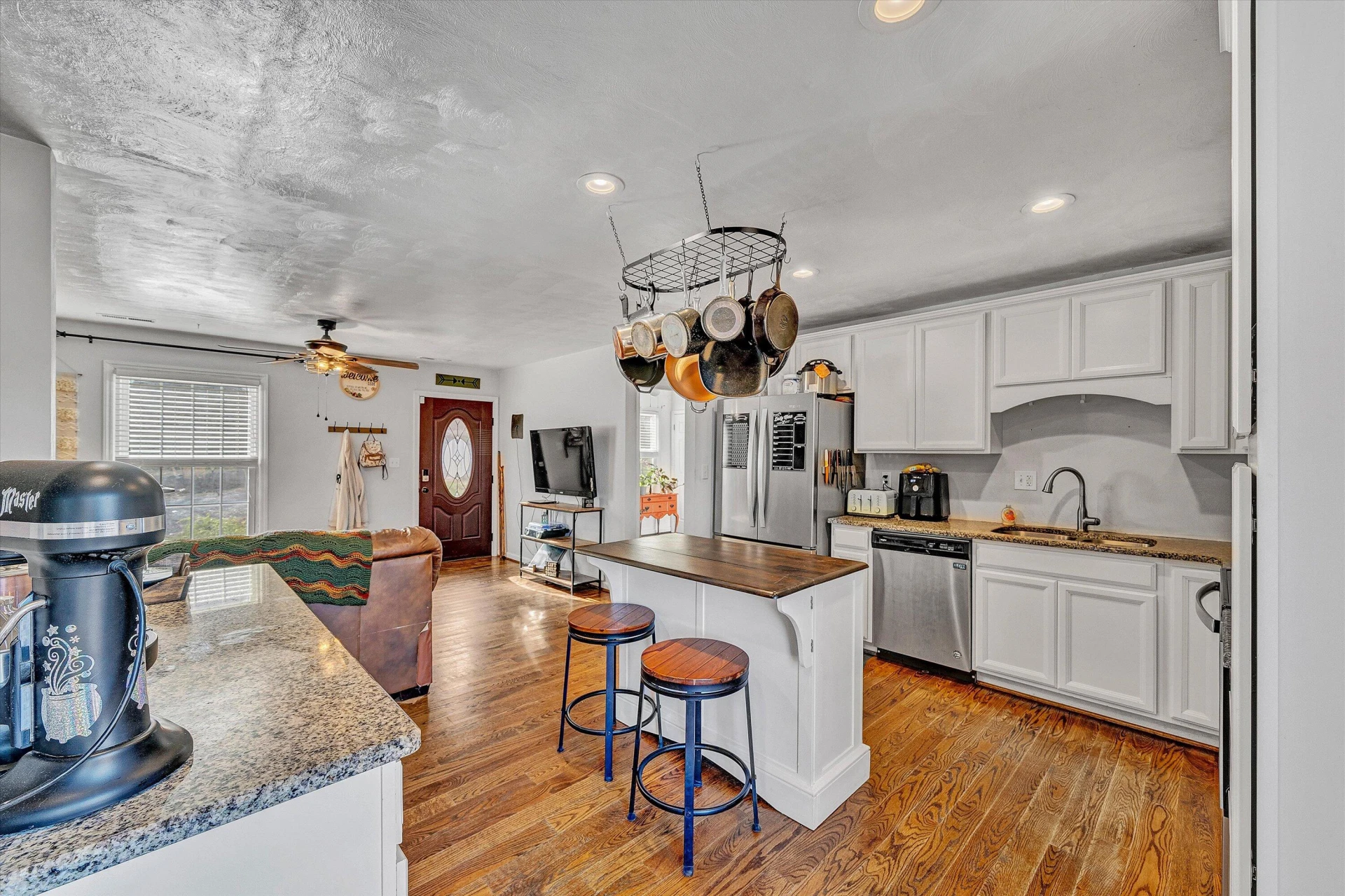 7929 Whistler DR - Photo 11