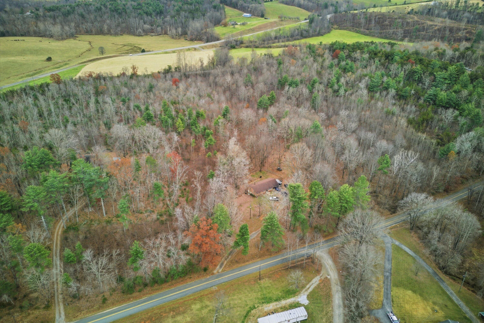 RTE 864 Old Ferrum RD - Photo 3