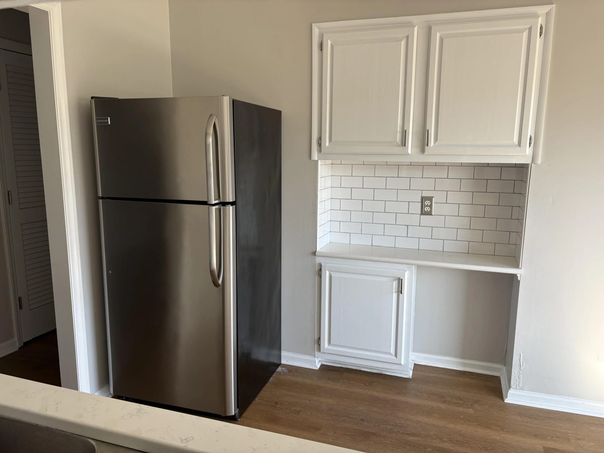 2407 Barnside CT - Photo 3