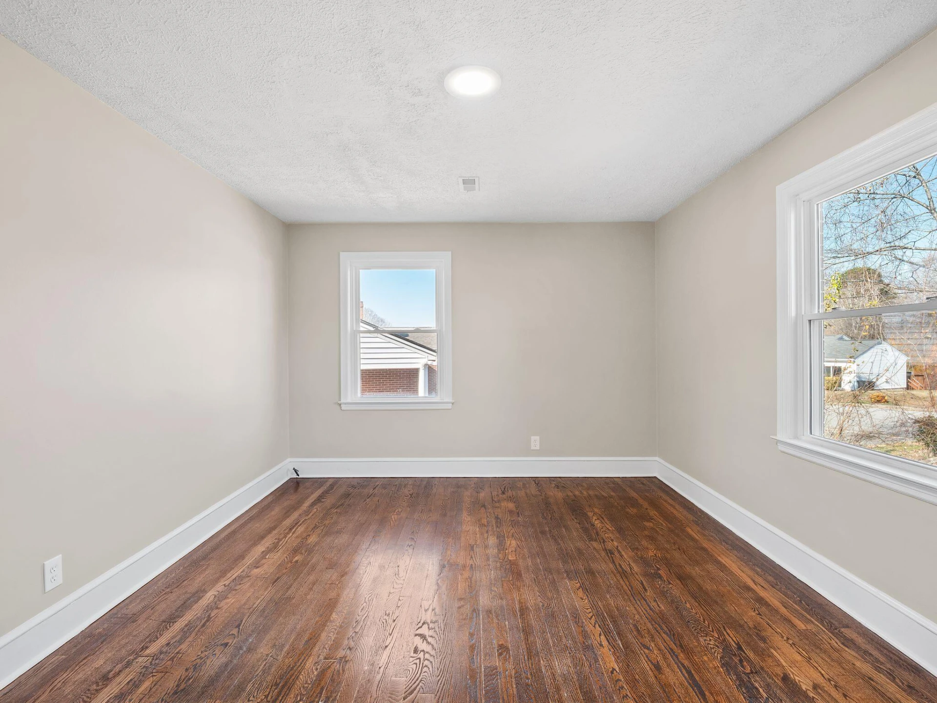 117 Pineview DR - Photo 24