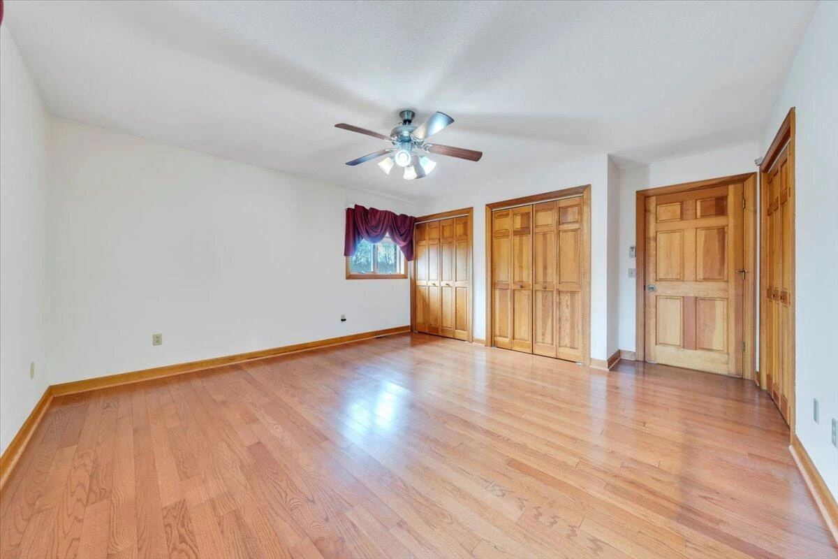 290 Patricia LN SE - Photo 27