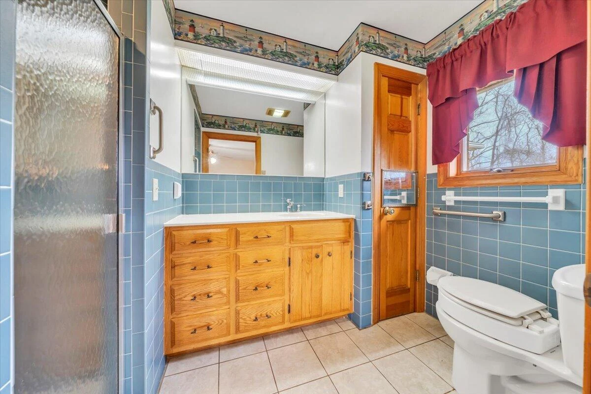 290 Patricia LN SE - Photo 29