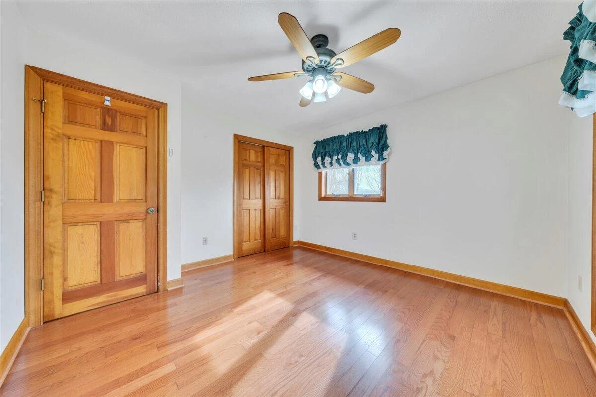290 Patricia LN SE - Photo 34