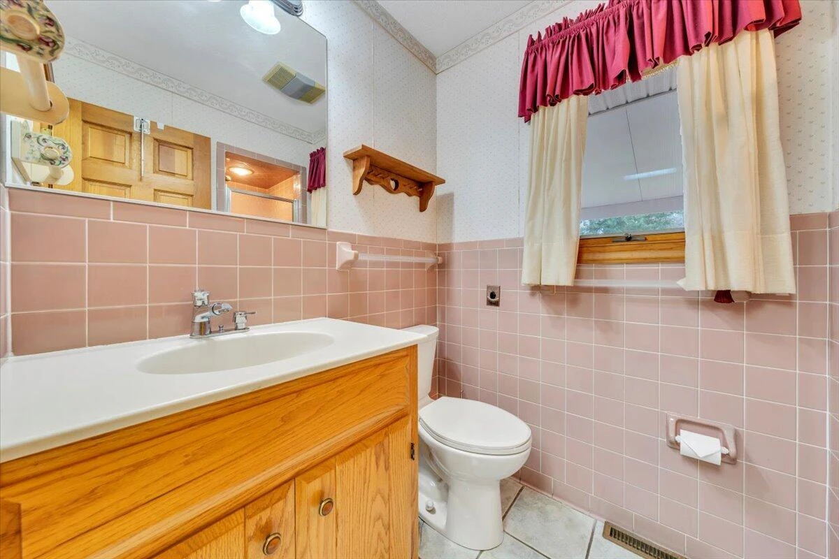 290 Patricia LN SE - Photo 40