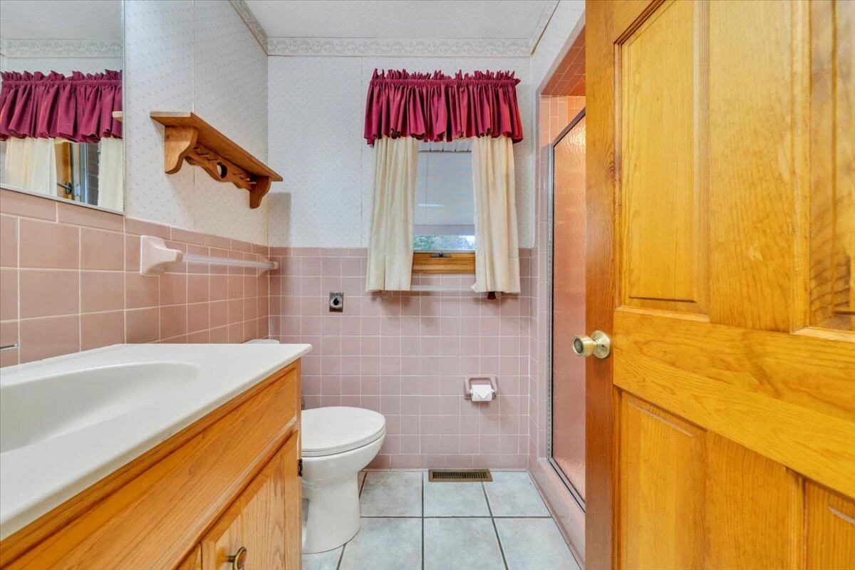 290 Patricia LN SE - Photo 41