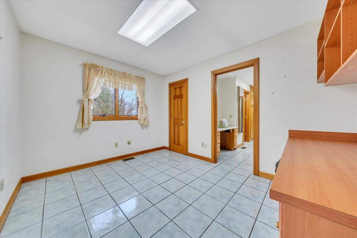 290 Patricia LN SE - Photo 43