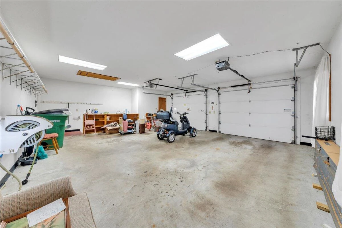 290 Patricia LN SE - Photo 44