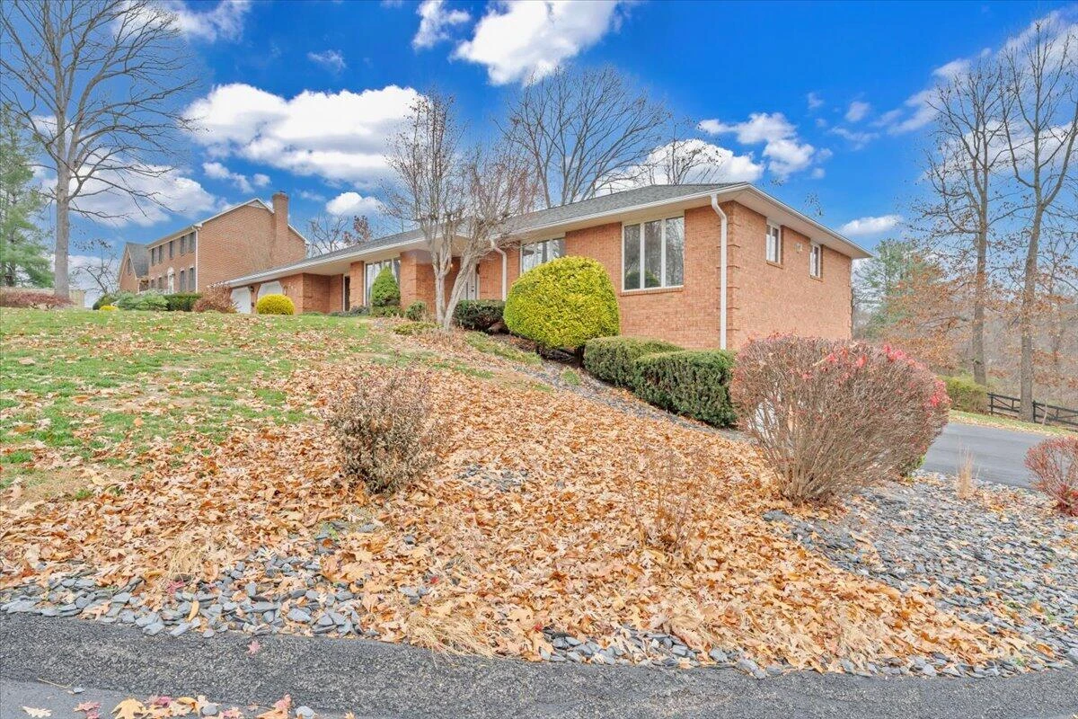 290 Patricia LN SE - Photo 62