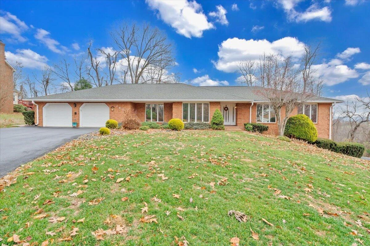 290 Patricia LN SE - Photo 64