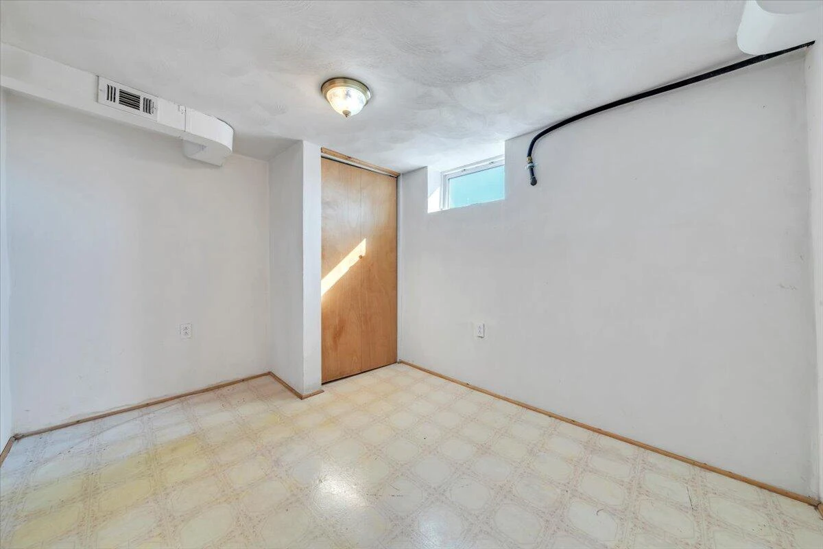 3504 Forest Hill AVE NW - Photo 20