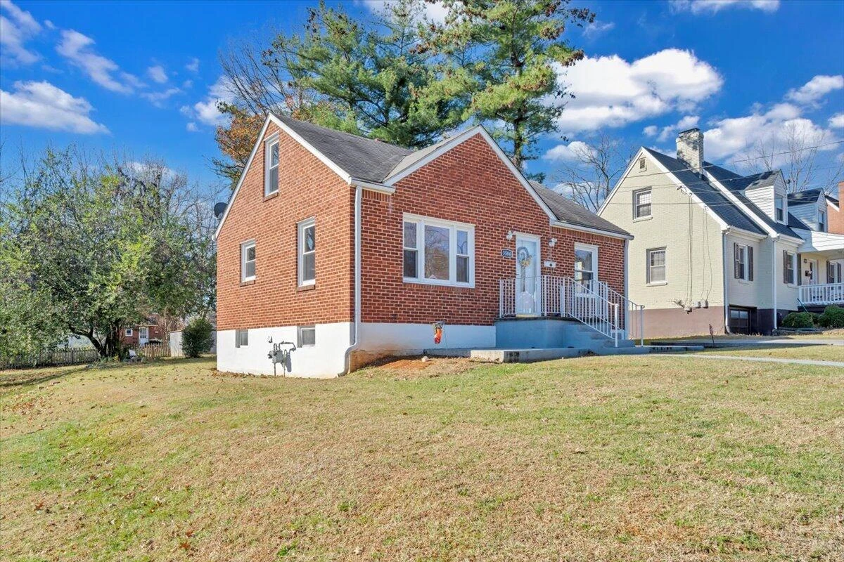 3504 Forest Hill AVE NW - Photo 33