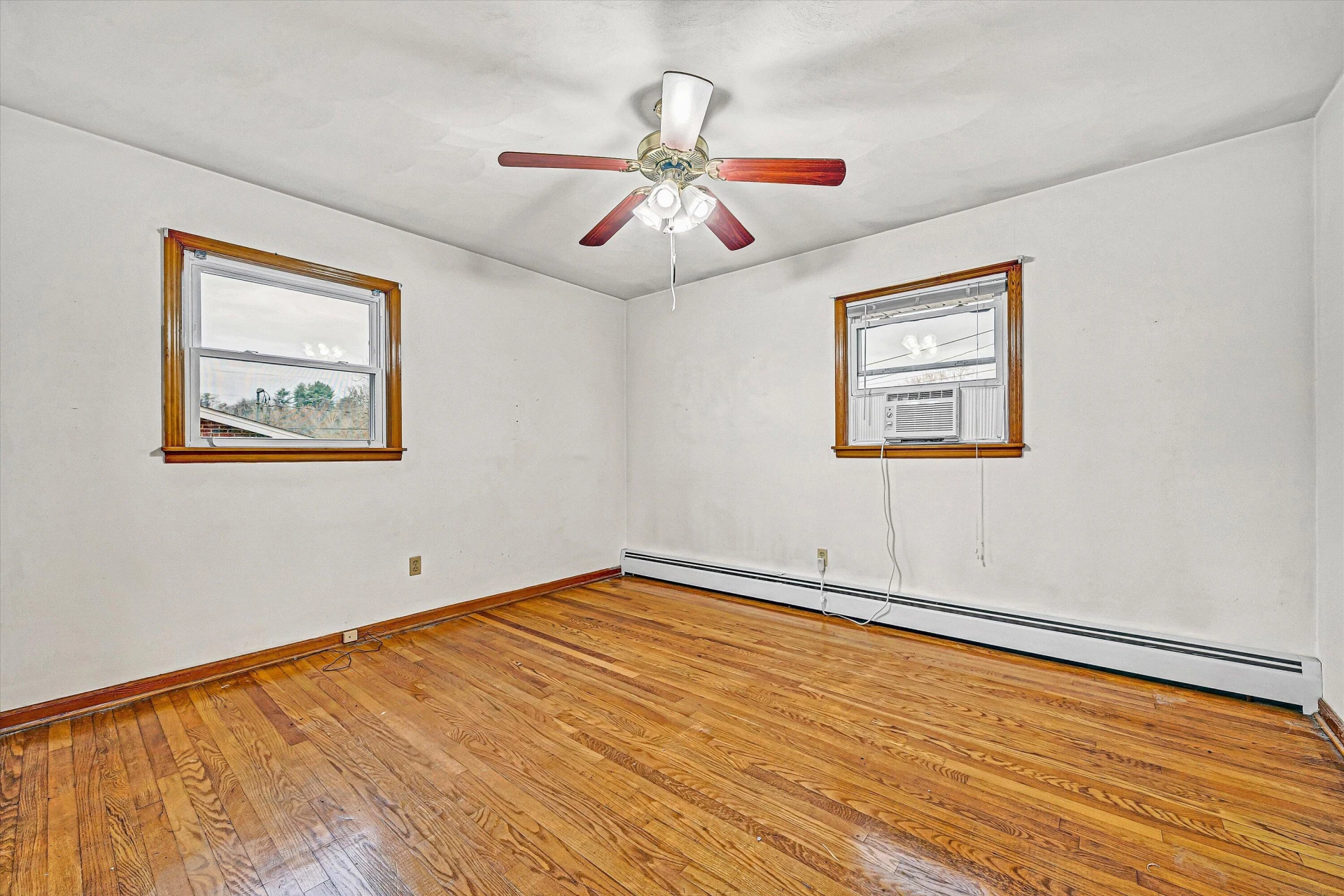 156 Tampa DR - Photo 11