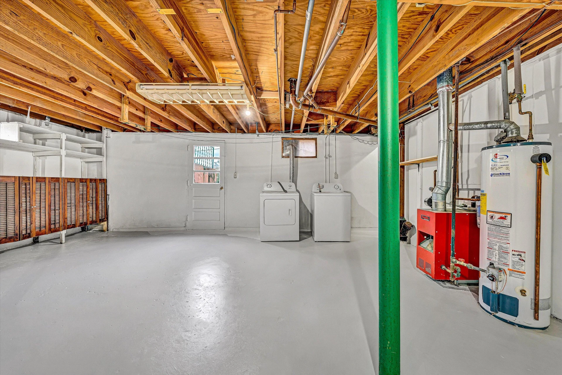156 Tampa DR - Photo 24