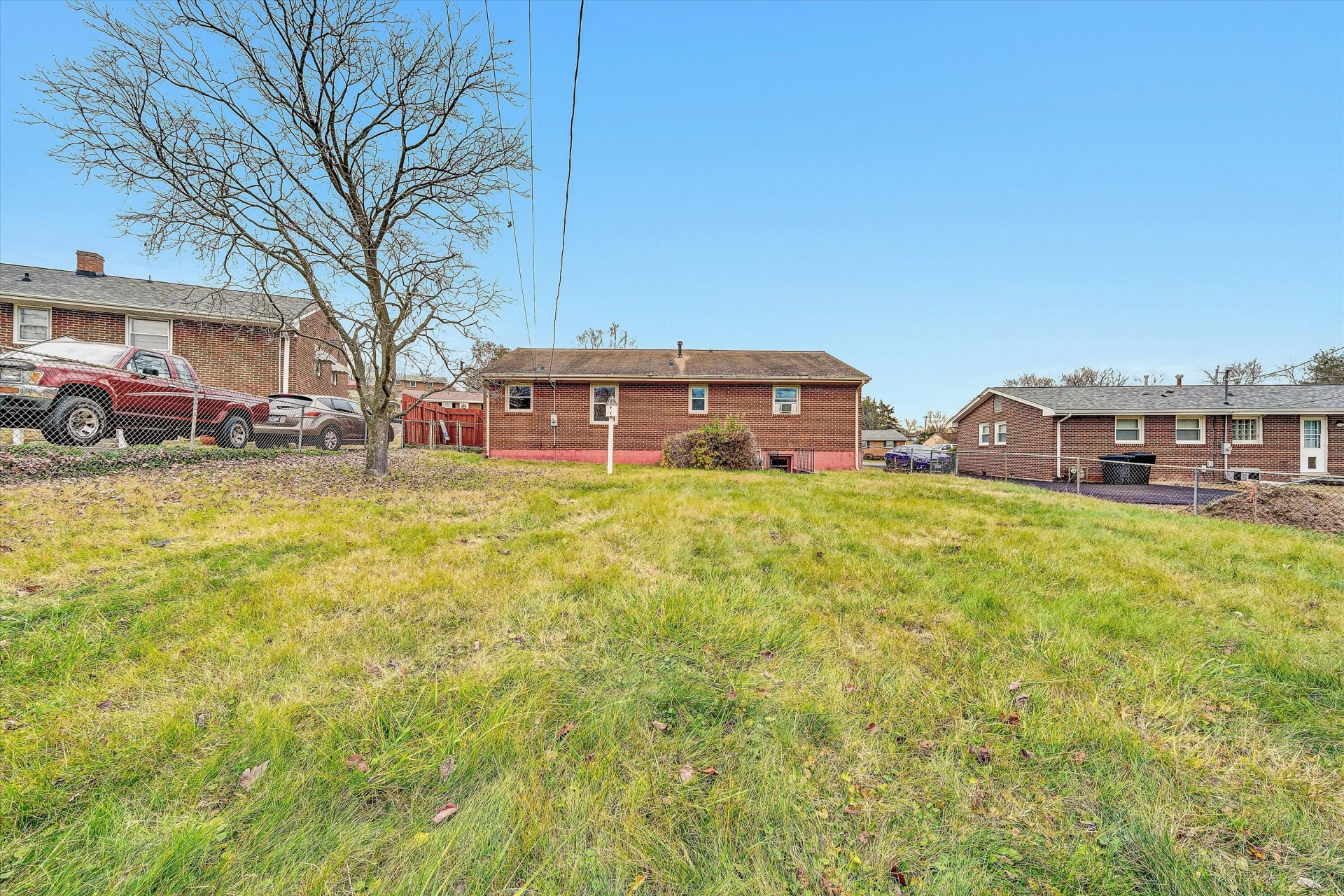 156 Tampa DR - Photo 28