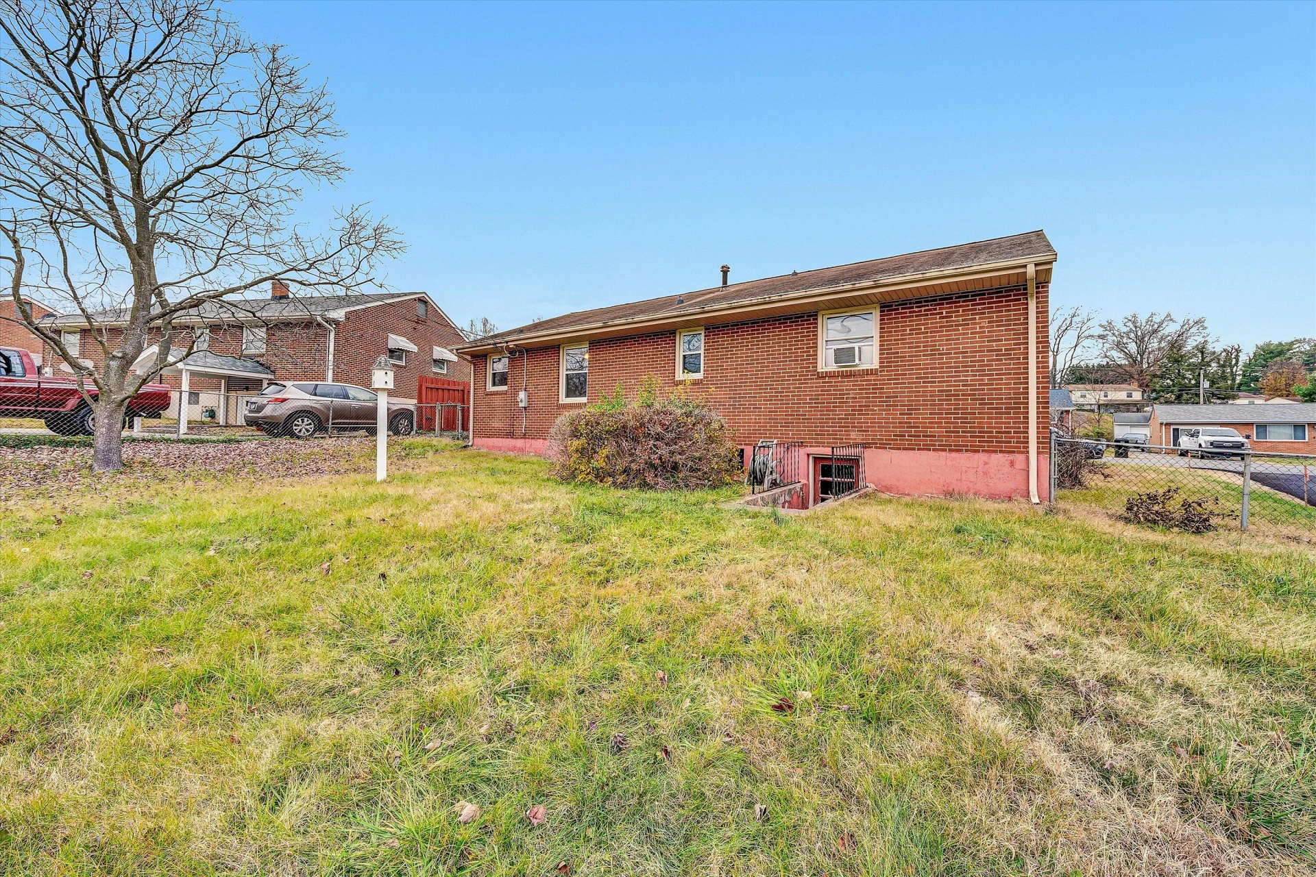 156 Tampa DR - Photo 29