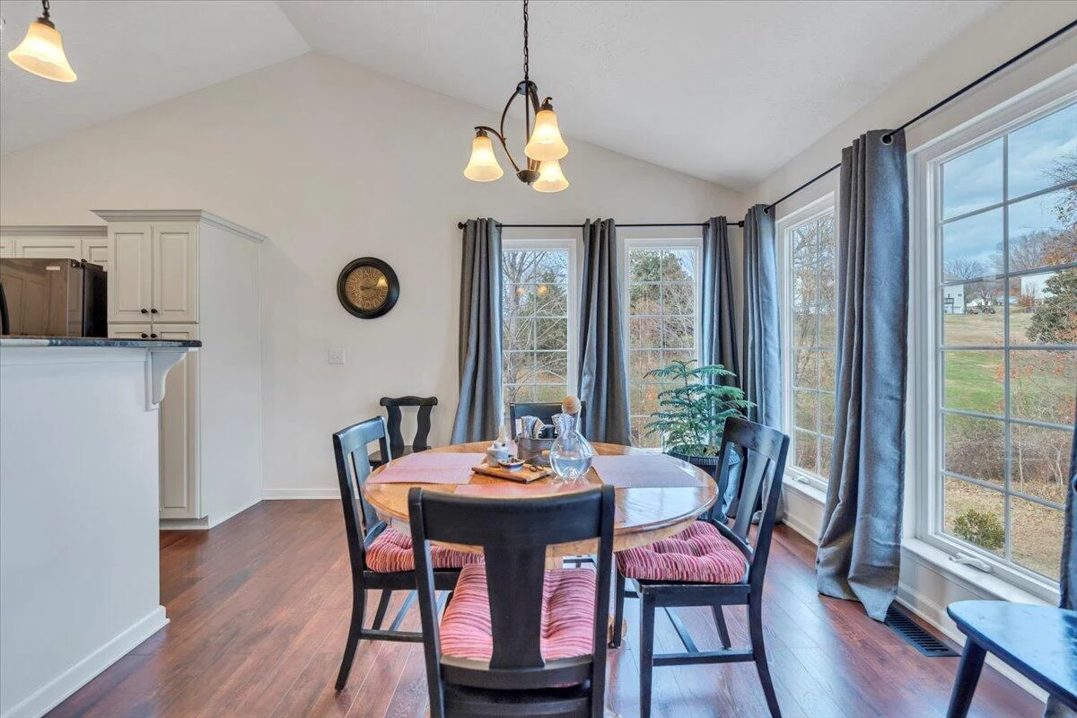1074 Blueberry Hill CT - Photo 17