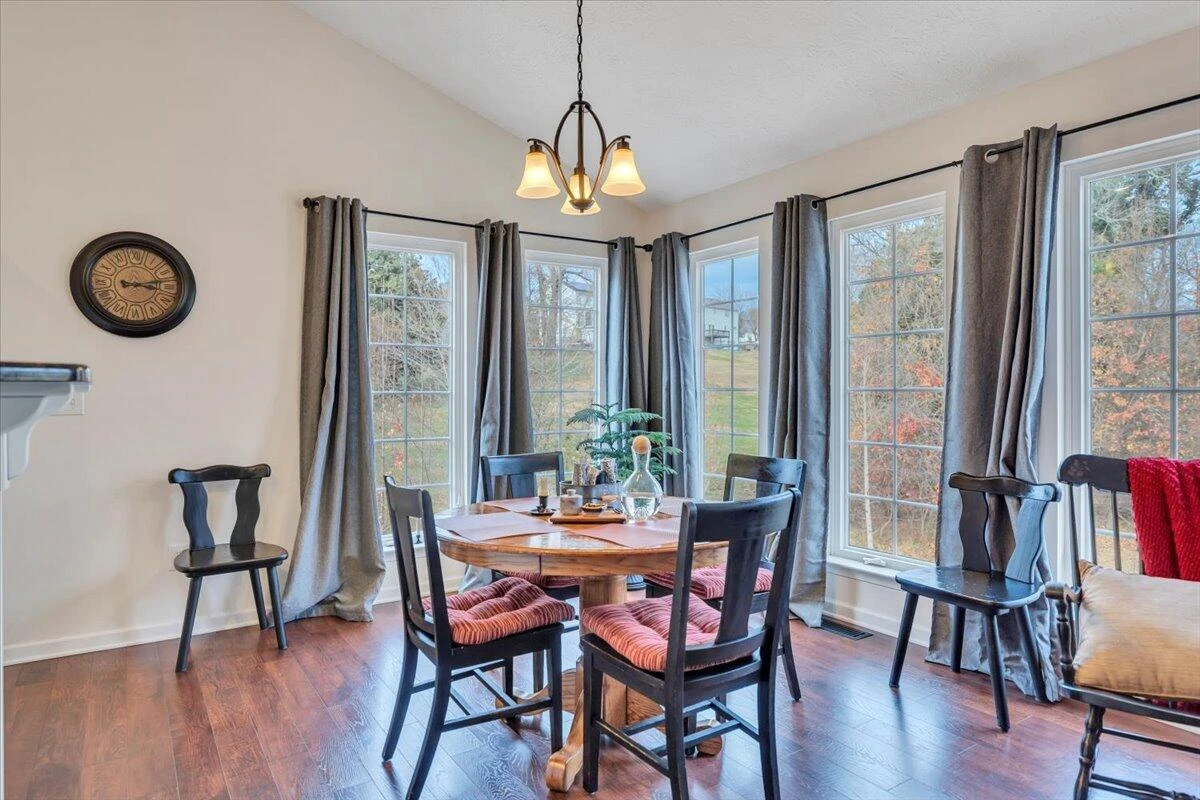 1074 Blueberry Hill CT - Photo 19