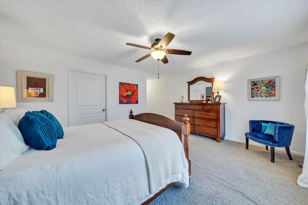 1074 Blueberry Hill CT - Photo 29
