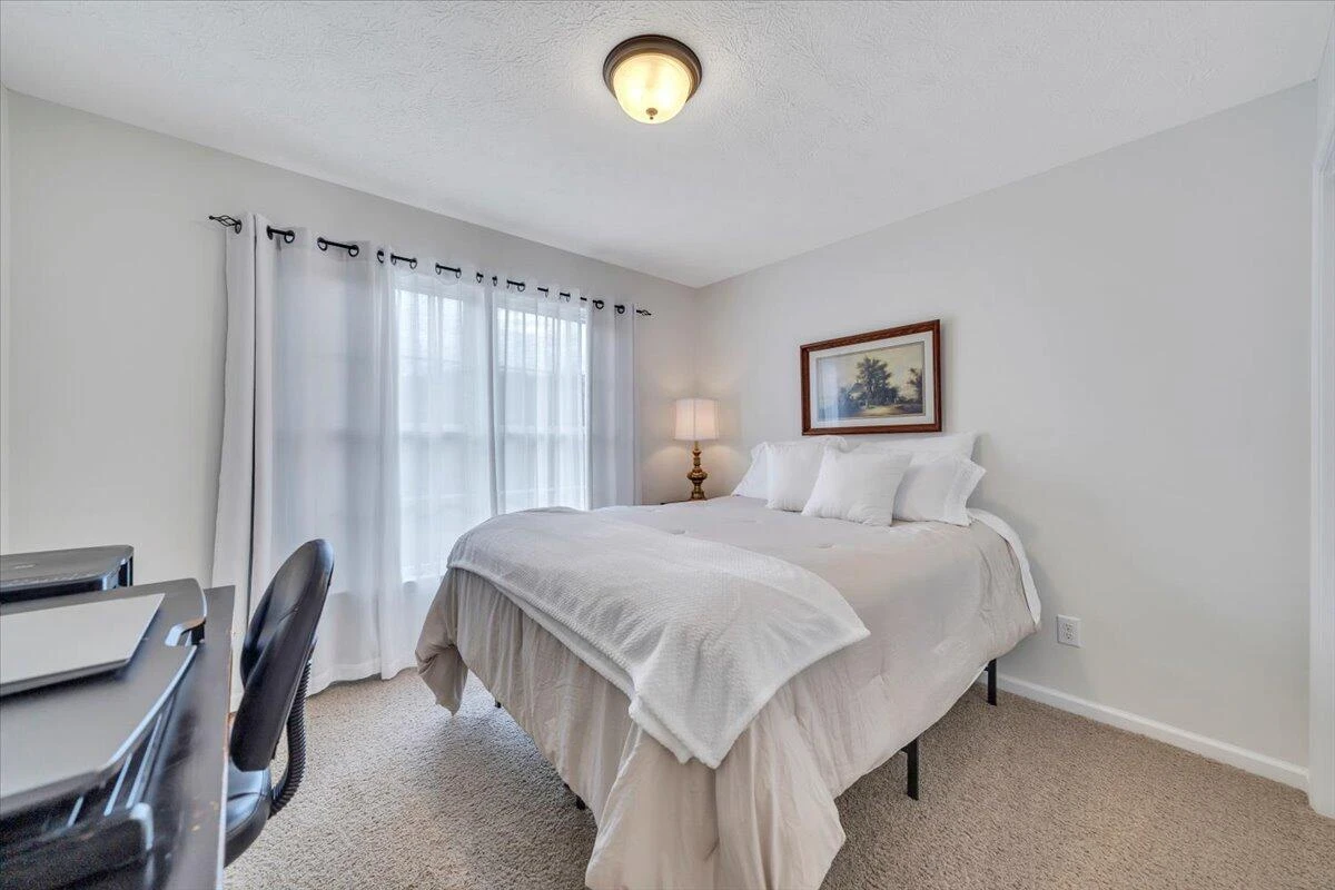 1074 Blueberry Hill CT - Photo 32