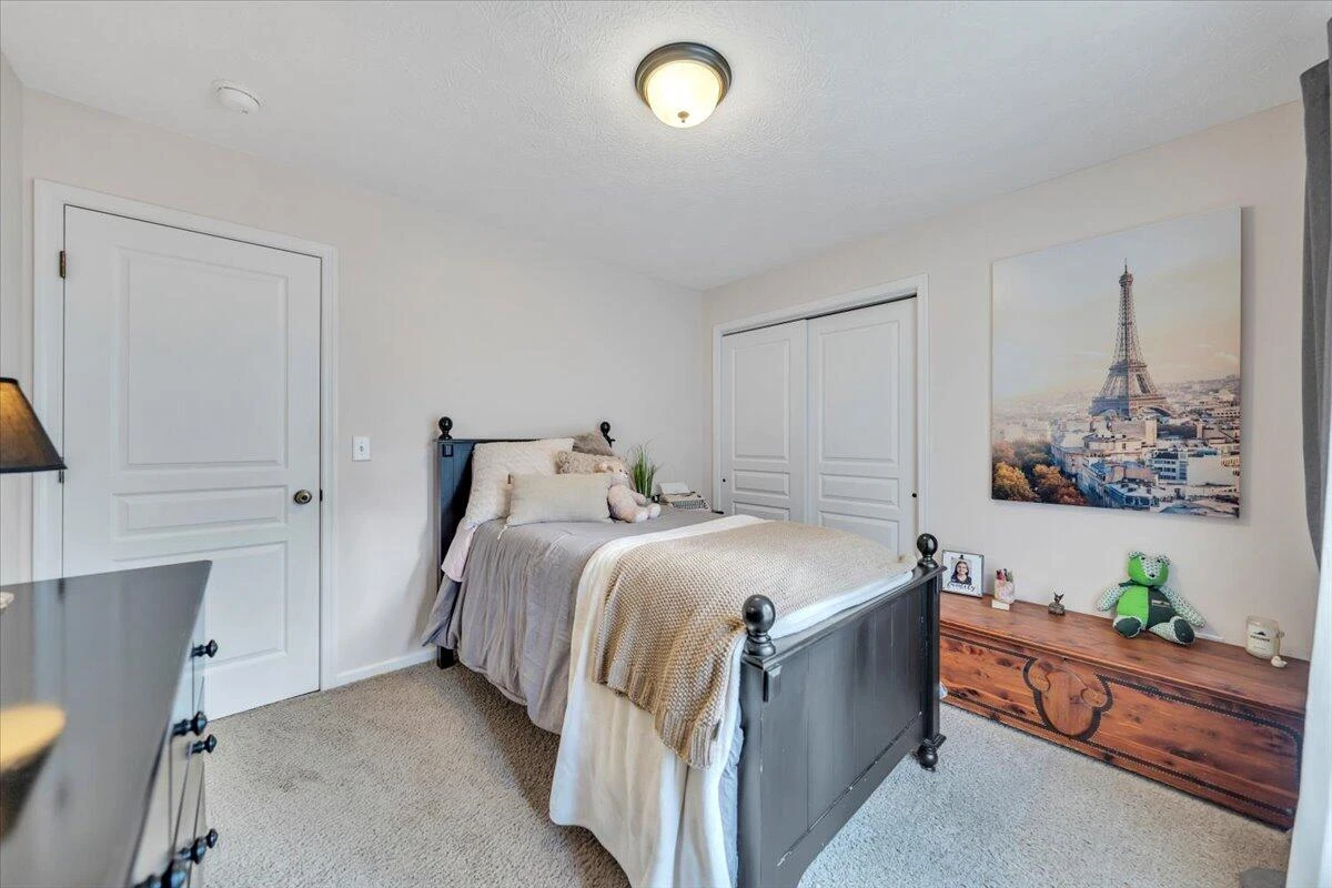 1074 Blueberry Hill CT - Photo 35