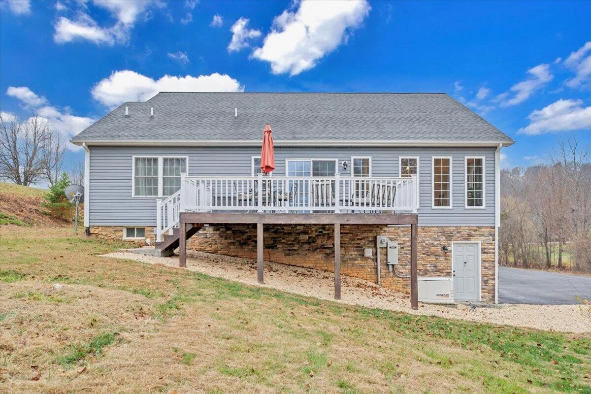 1074 Blueberry Hill CT - Photo 48