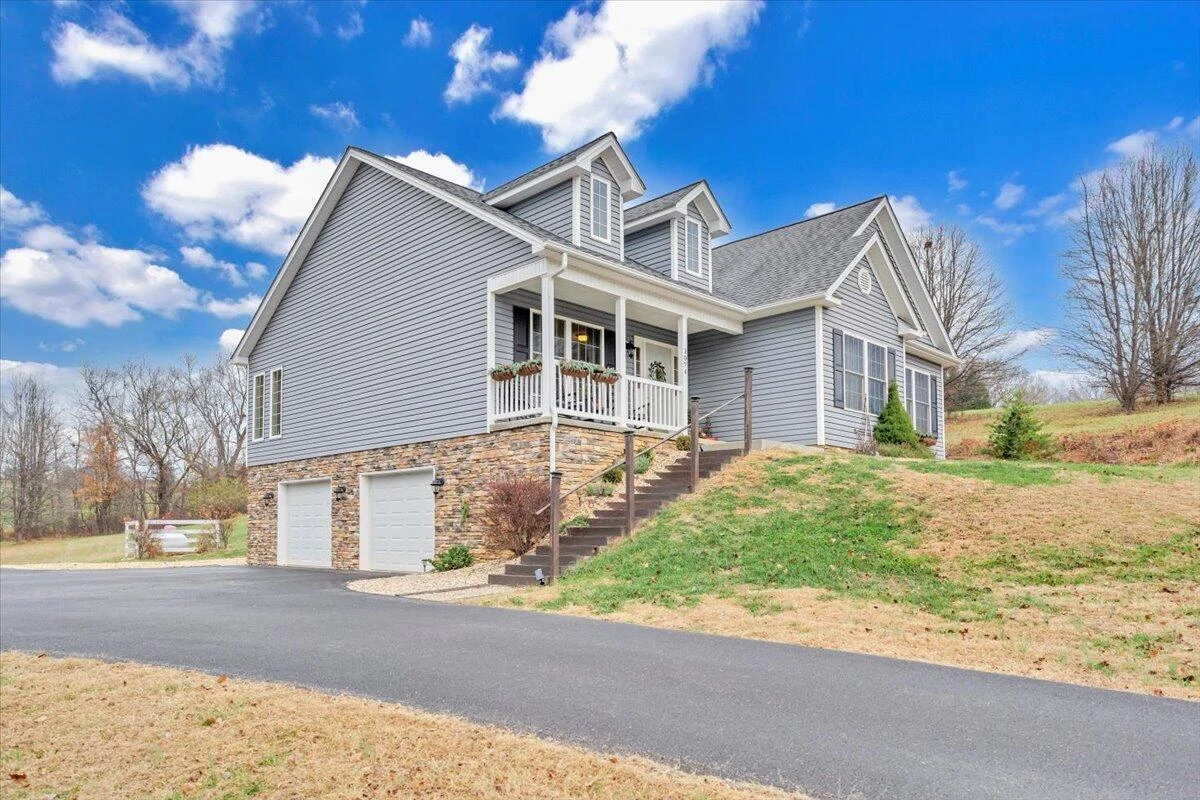 1074 Blueberry Hill CT - Photo 56